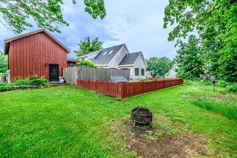 3 Stone Post Lane North Yarmouth ME 04097