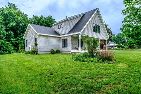 3 Stone Post Lane North Yarmouth ME 04097
