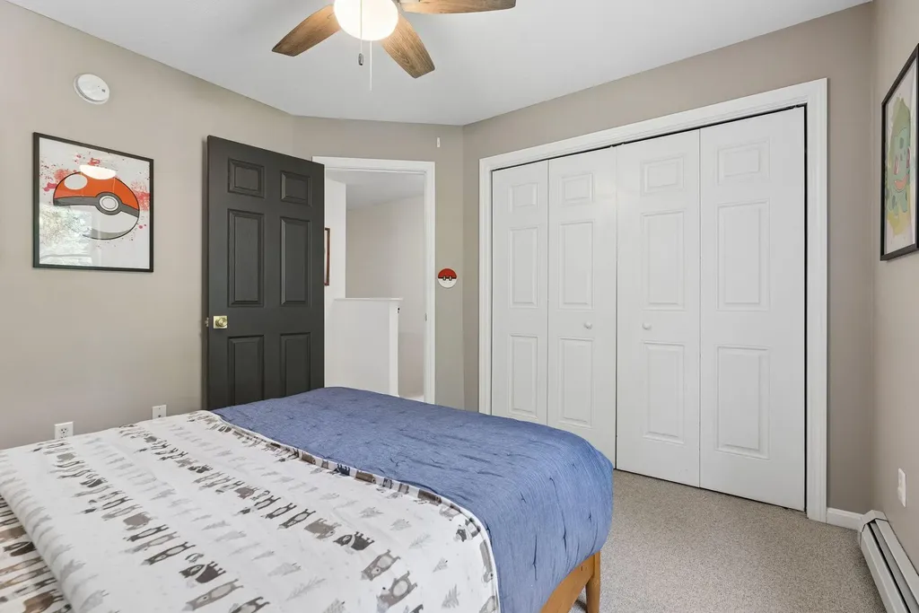 19 Bradford Drive Gorham ME 04038