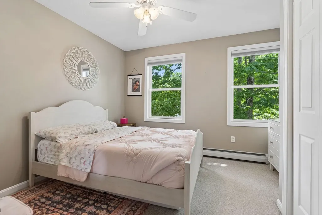 19 Bradford Drive Gorham ME 04038