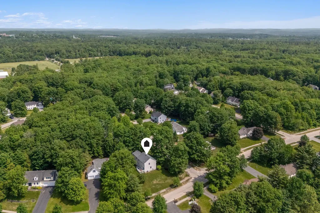 19 Bradford Drive Gorham ME 04038