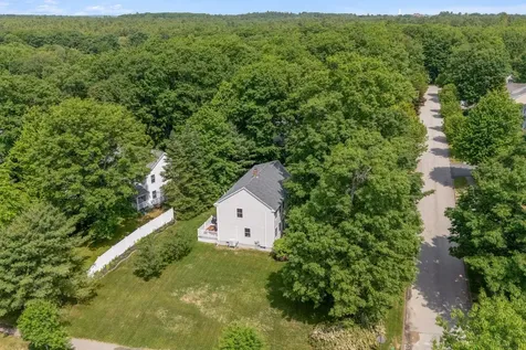 19 Bradford Drive Gorham ME 04038