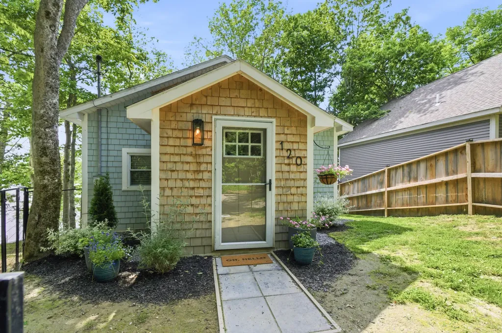 120 F Sanborn Road Sabattus ME 04280