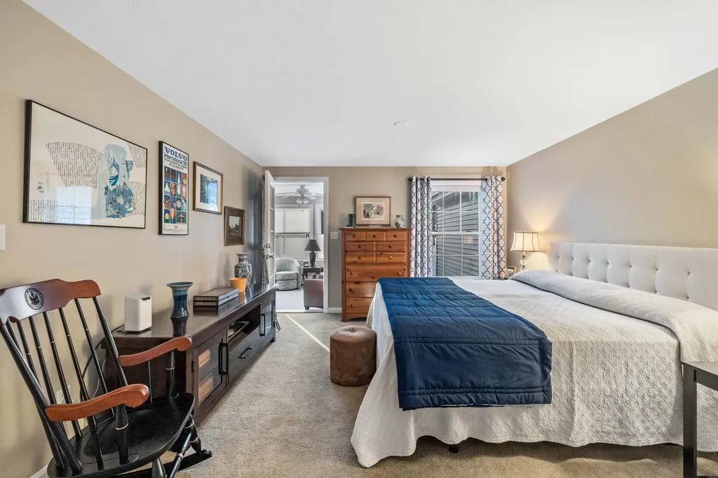 19 Mast Lane Brunswick ME 04011