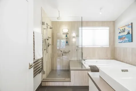 1088 Shore Road Cape Elizabeth ME 04107