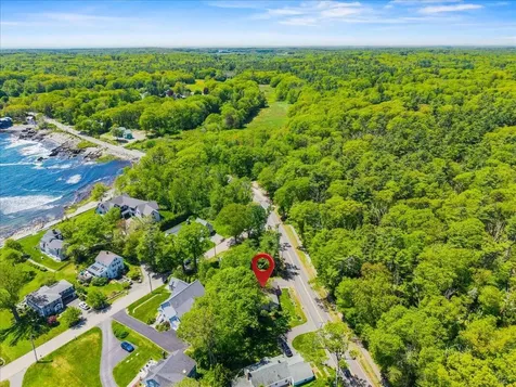 1088 Shore Road Cape Elizabeth ME 04107