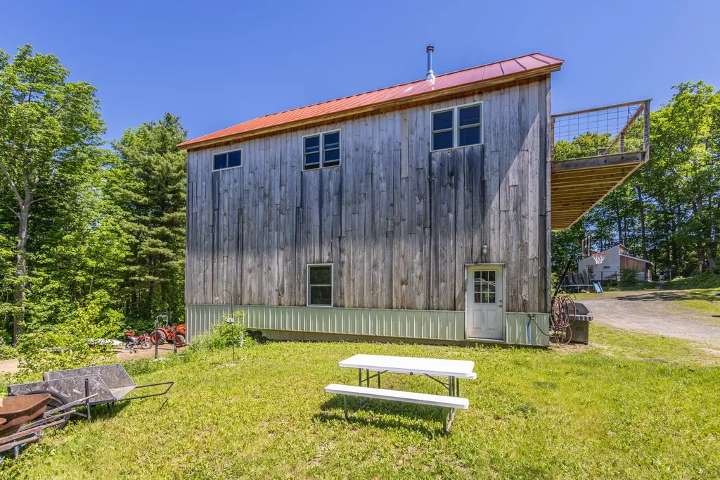 414 Youngtown Road Lincolnville ME 04849