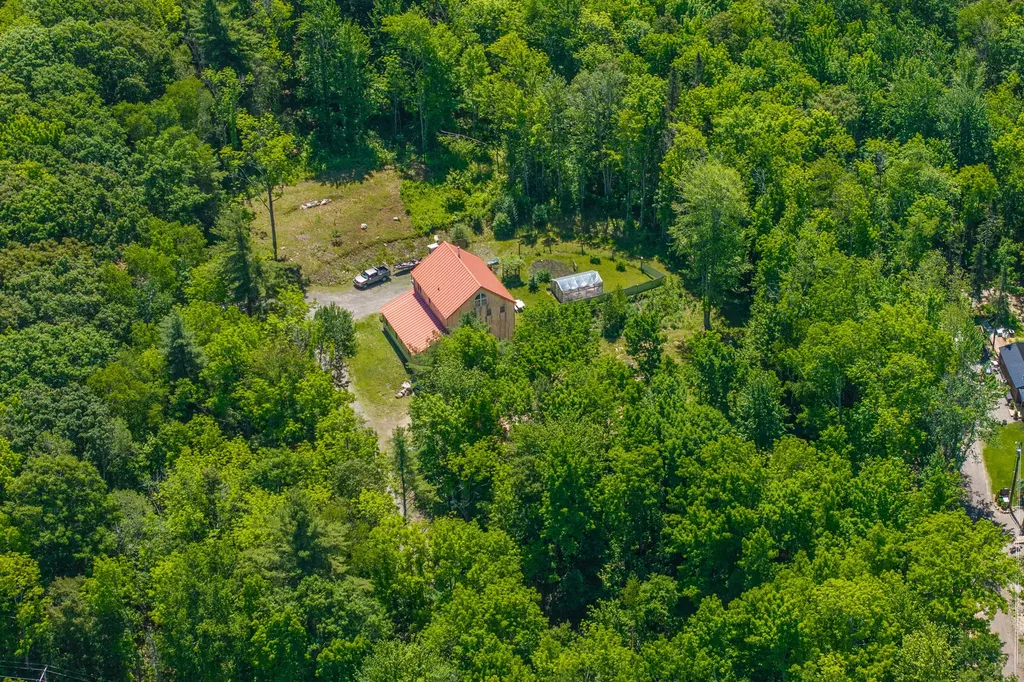 414 Youngtown Road Lincolnville ME 04849