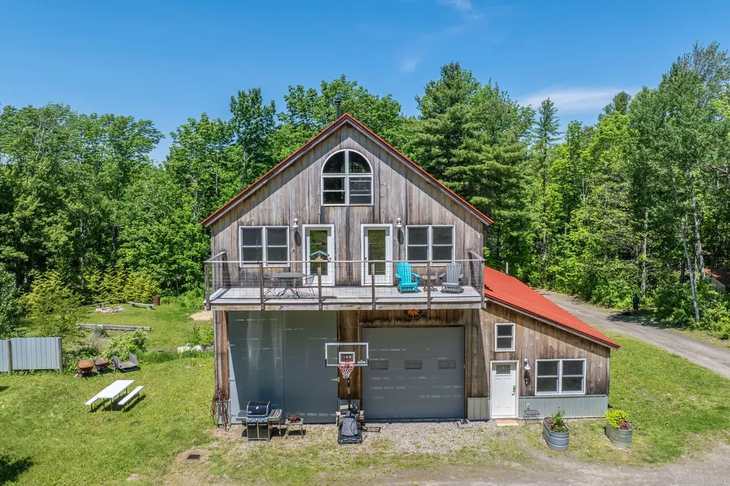414 Youngtown Road Lincolnville ME 04849