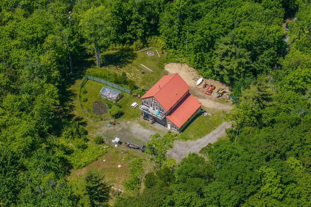 414 Youngtown Road Lincolnville ME 04849