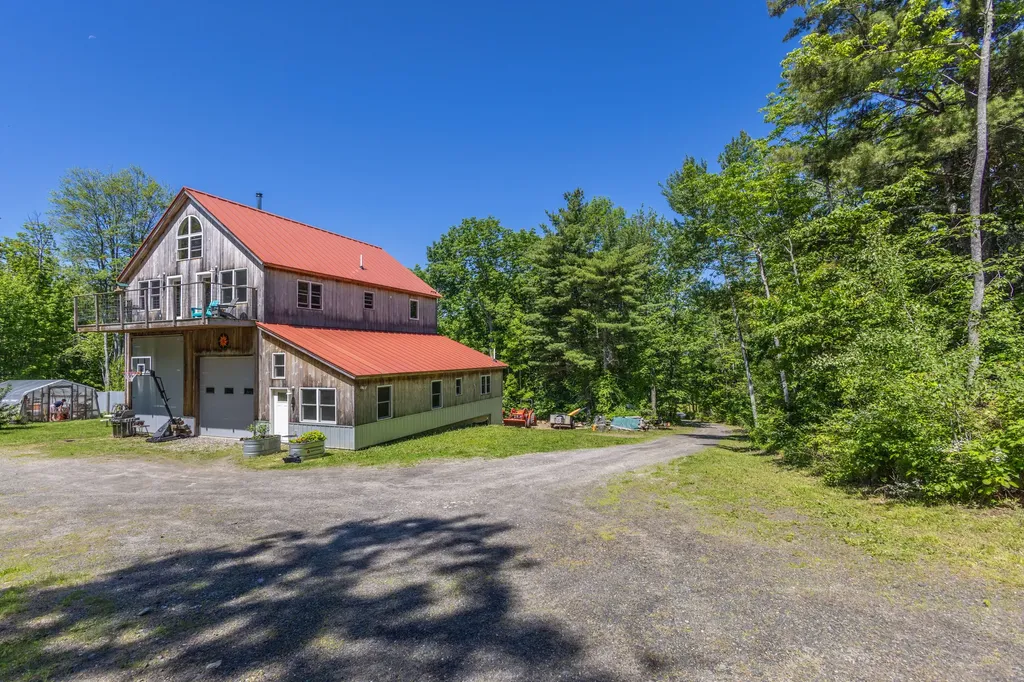 414 Youngtown Road Lincolnville ME 04849