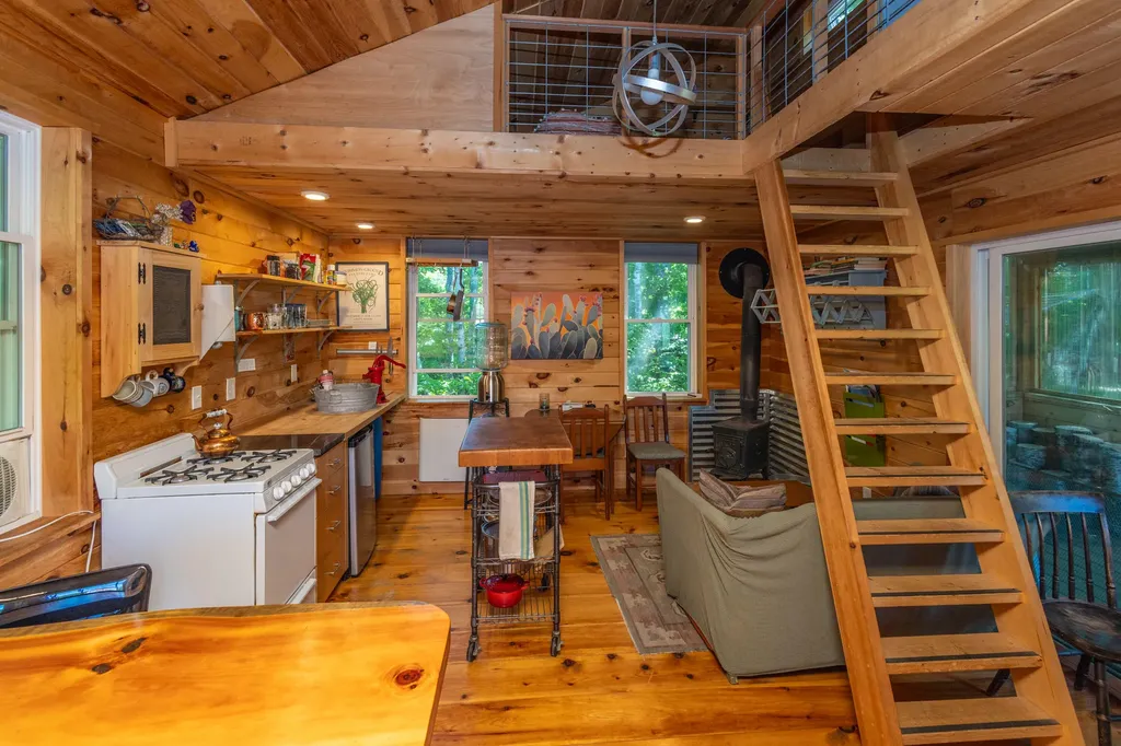 414 Youngtown Road Lincolnville ME 04849