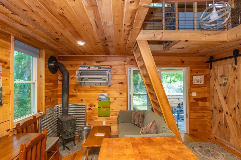 414 Youngtown Road Lincolnville ME 04849