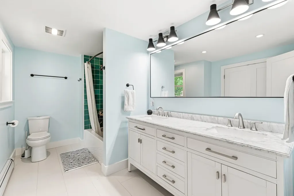 105 Gateway Commons Drive Gorham ME 04038