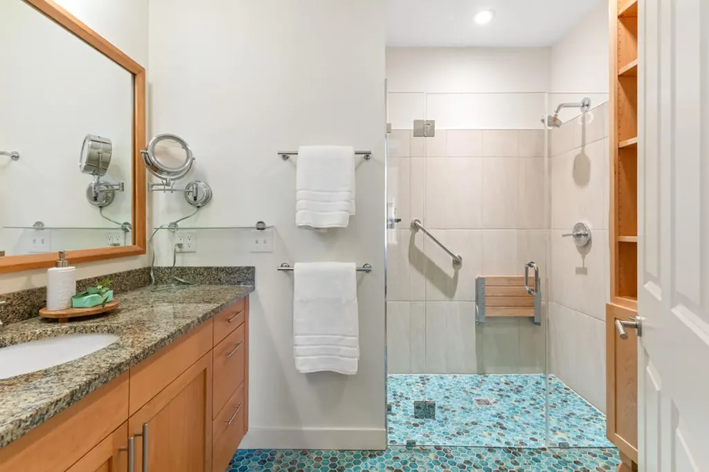 135 Sheridan Street Portland ME 04101