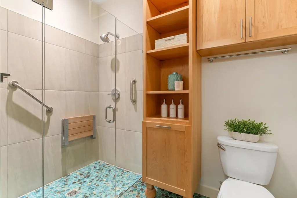 135 Sheridan Street Portland ME 04101