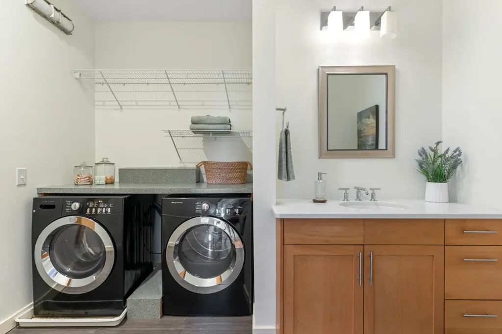 135 Sheridan Street Portland ME 04101