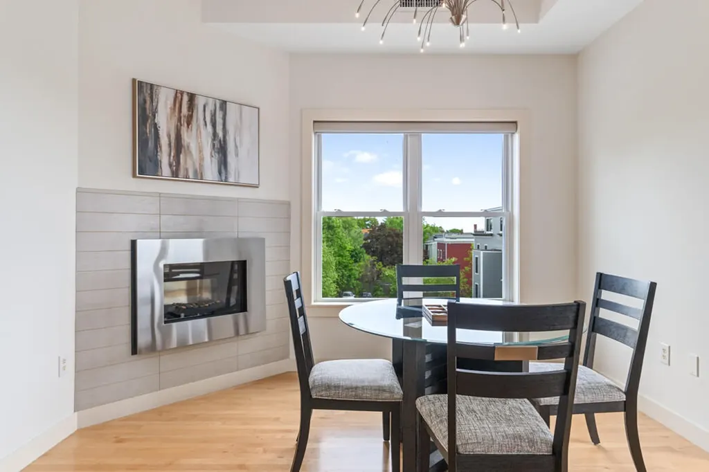 135 Sheridan Street Portland ME 04101