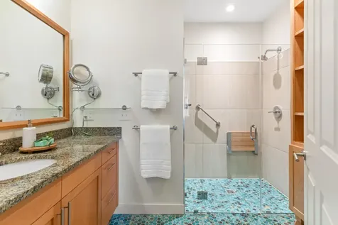 135 Sheridan Street Portland ME 04101