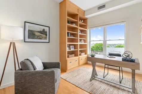 135 Sheridan Street Portland ME 04101