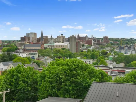135 Sheridan Street Portland ME 04101