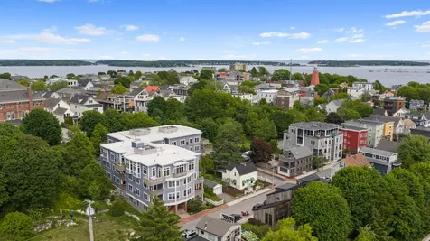 135 Sheridan Street Portland ME 04101