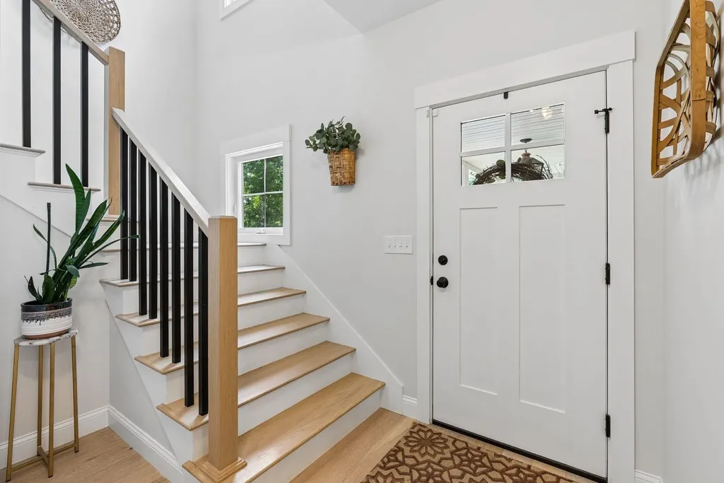 24 Leonards Way Windham ME 04062