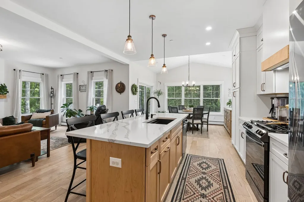 24 Leonards Way Windham ME 04062