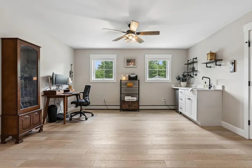 24 Leonards Way Windham ME 04062