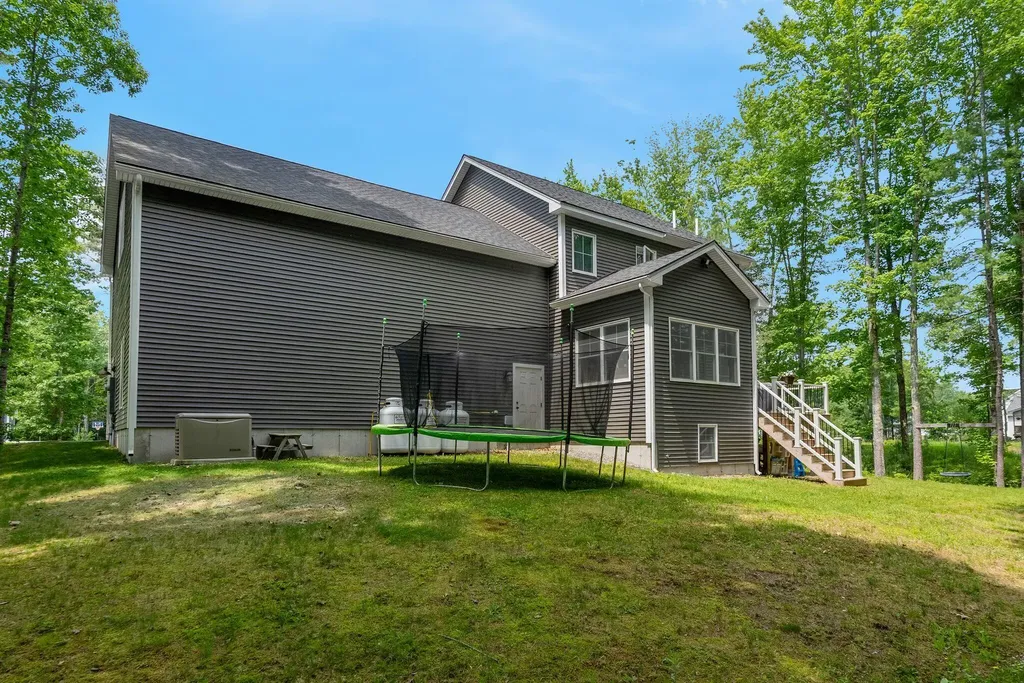 24 Leonards Way Windham ME 04062