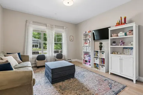 24 Leonards Way Windham ME 04062