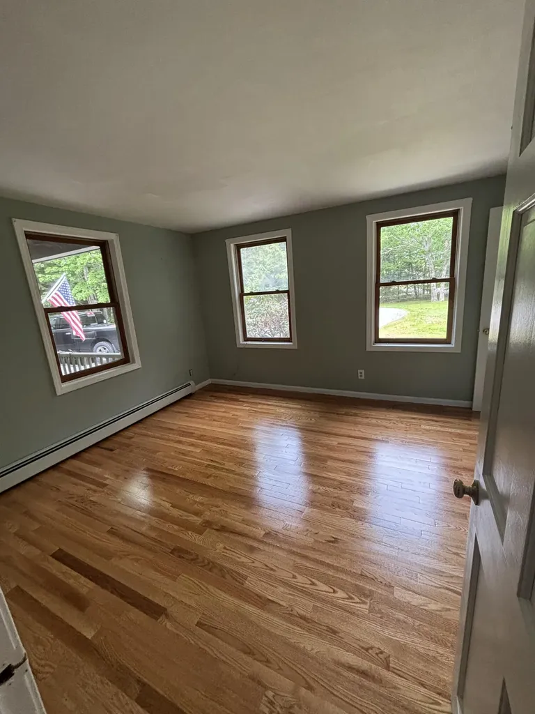 17 Curtis Road Freeport ME 04032