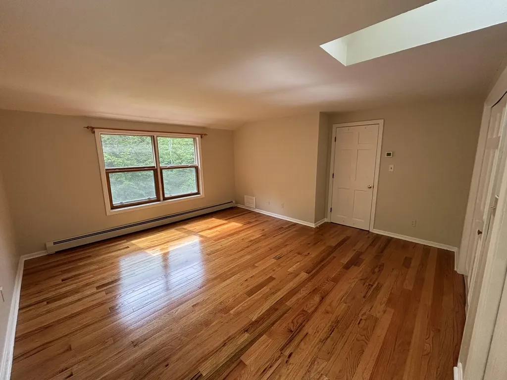 17 Curtis Road Freeport ME 04032