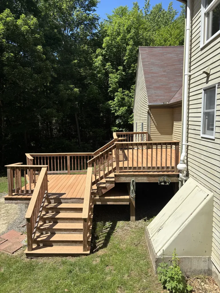 17 Curtis Road Freeport ME 04032
