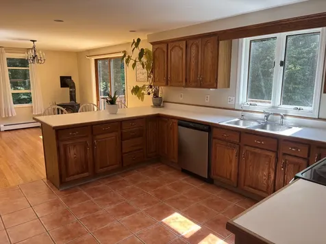 17 Curtis Road Freeport ME 04032