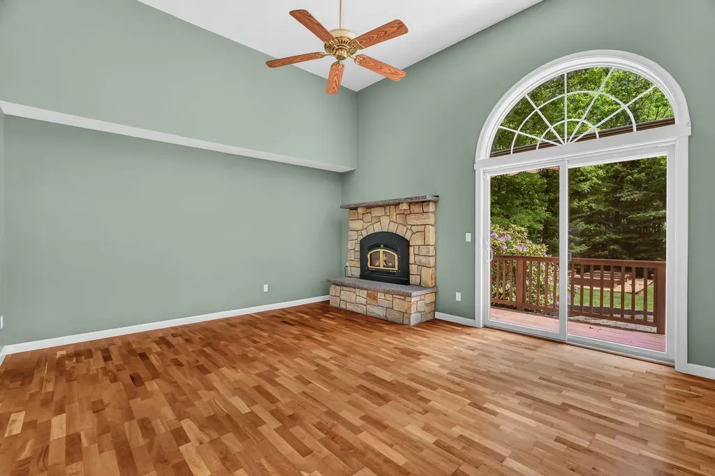 73 Woodland Road Durham ME 04222