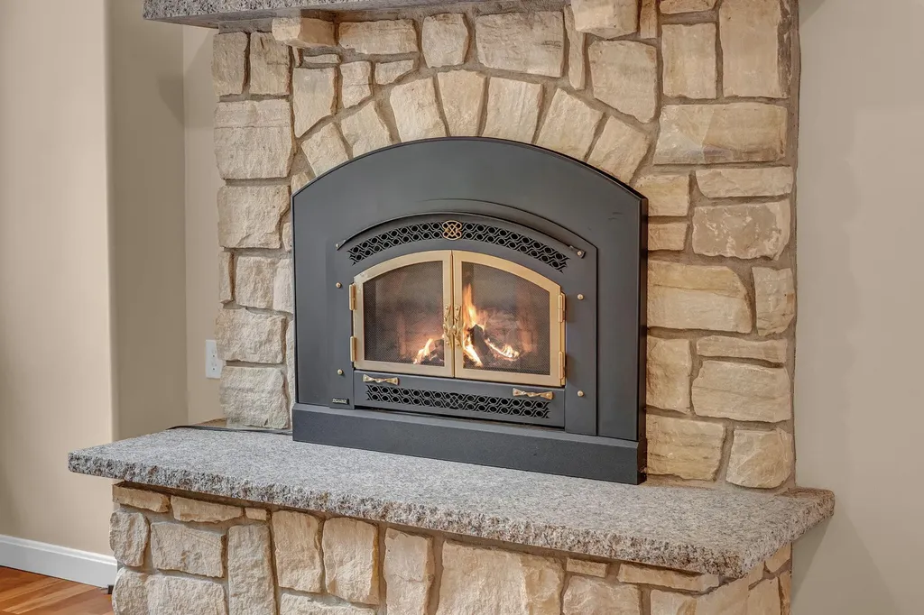 73 Woodland Road Durham ME 04222