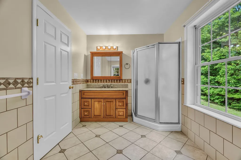 73 Woodland Road Durham ME 04222