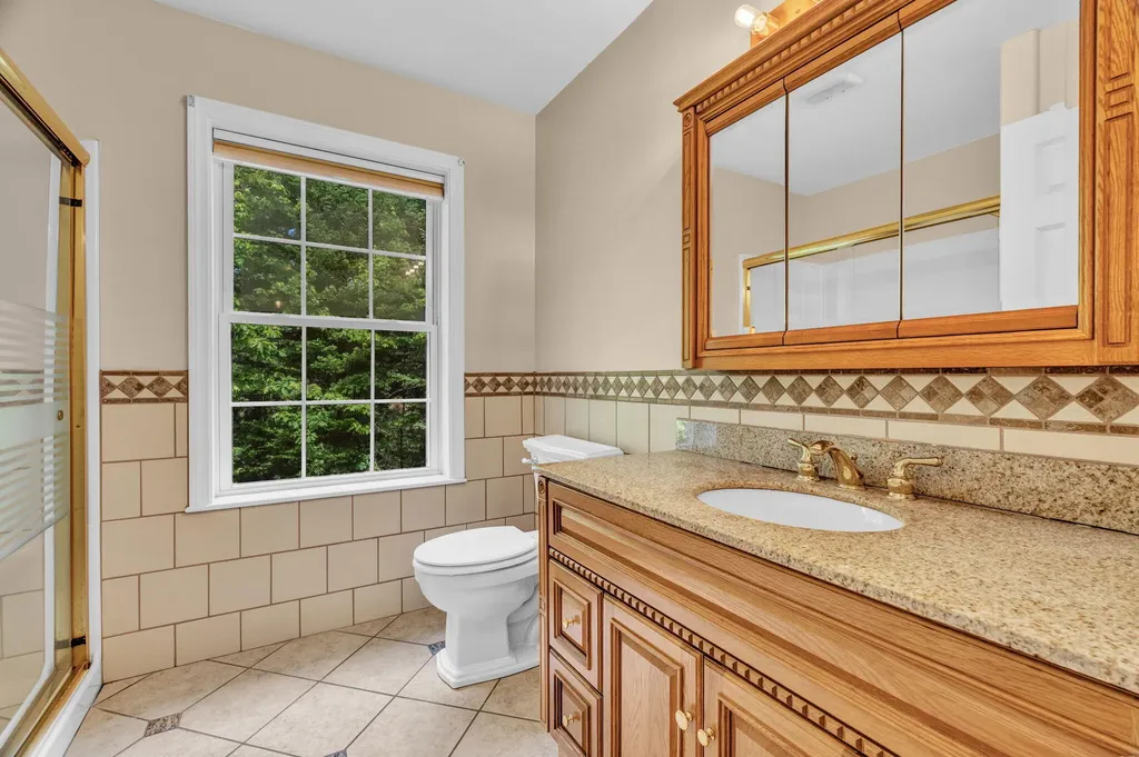 73 Woodland Road Durham ME 04222