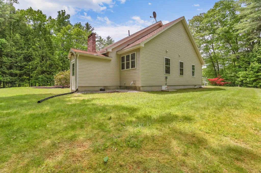 73 Woodland Road Durham ME 04222