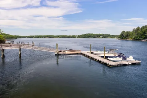 5 Tudor Drive Kittery ME 03904