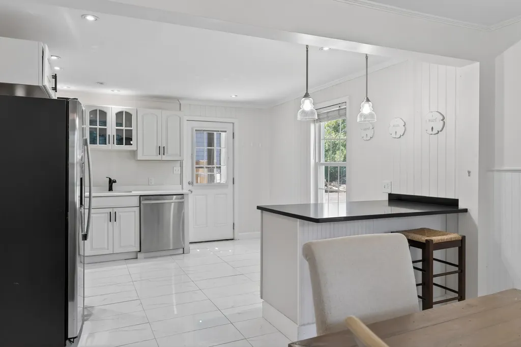 44 Myrtle Avenue South Portland ME 04106