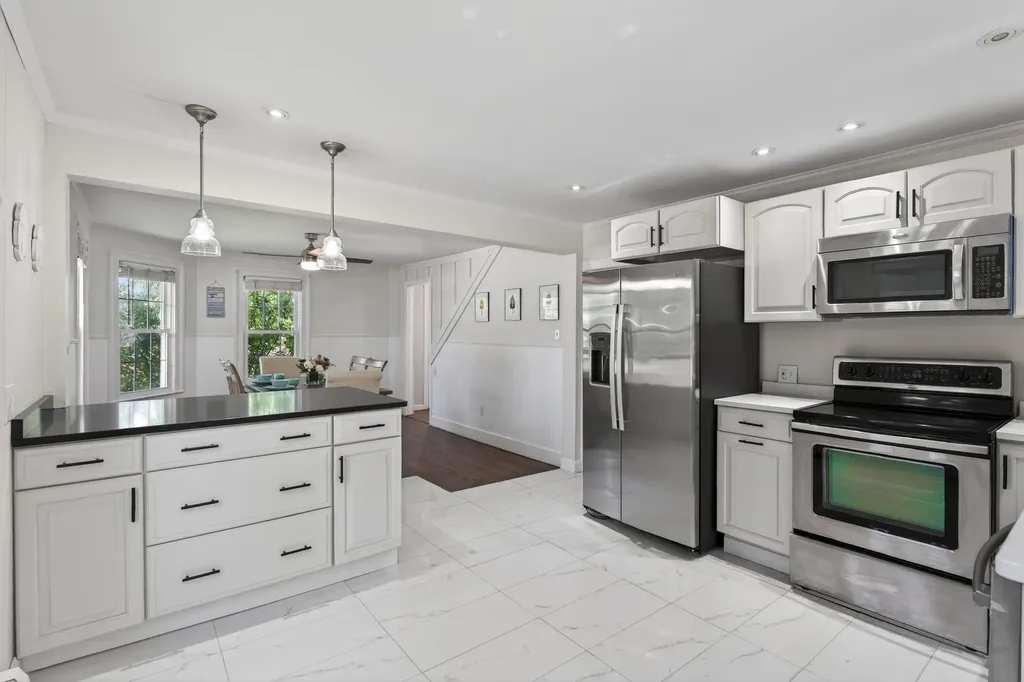 44 Myrtle Avenue South Portland ME 04106