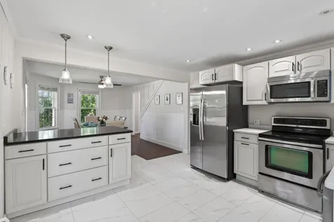 44 Myrtle Avenue South Portland ME 04106