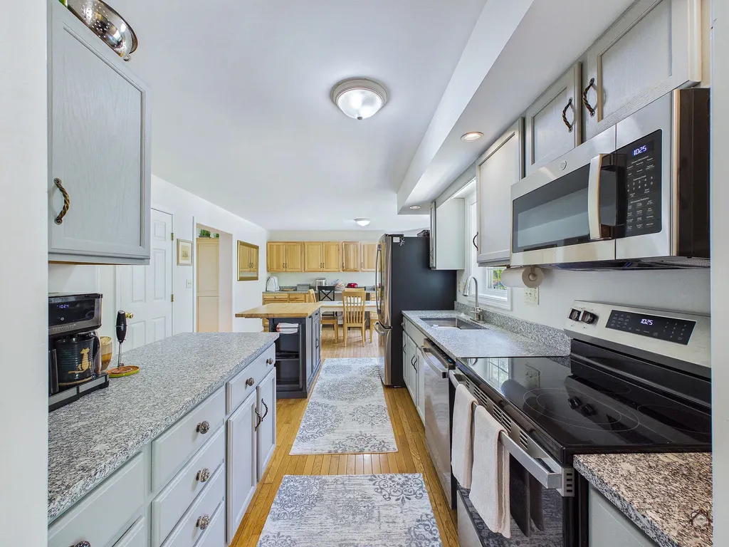 40 Meadow Drive Bar Harbor ME 04609