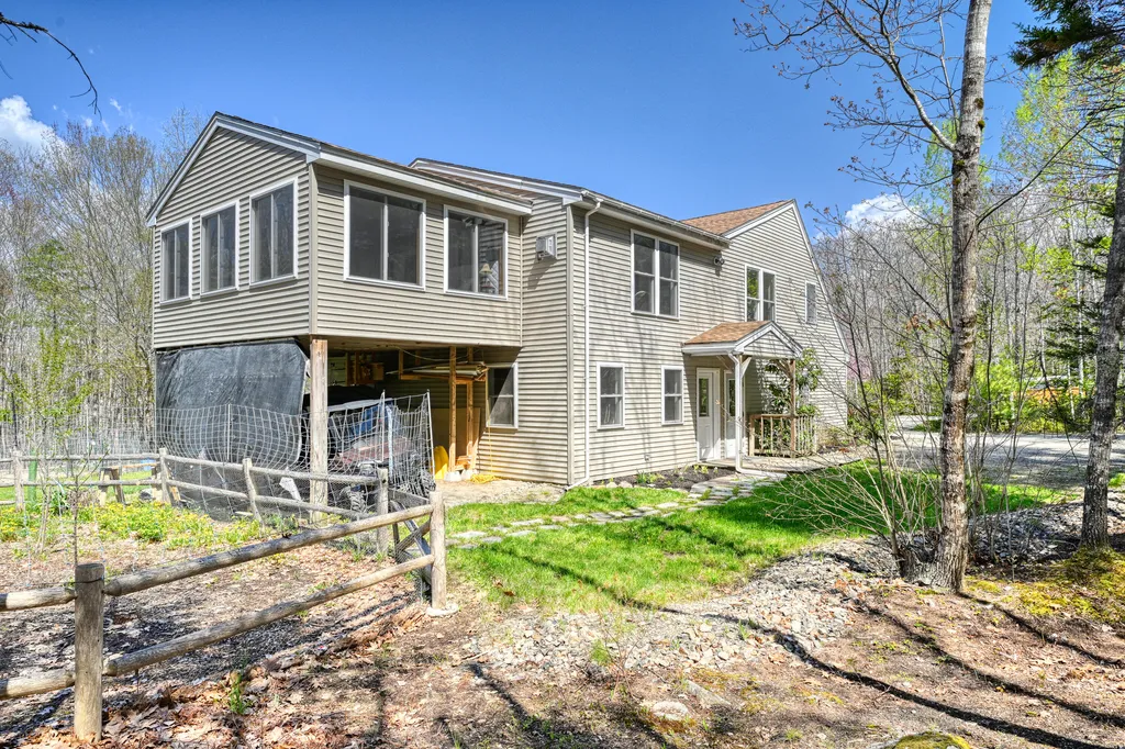 40 Meadow Drive Bar Harbor ME 04609