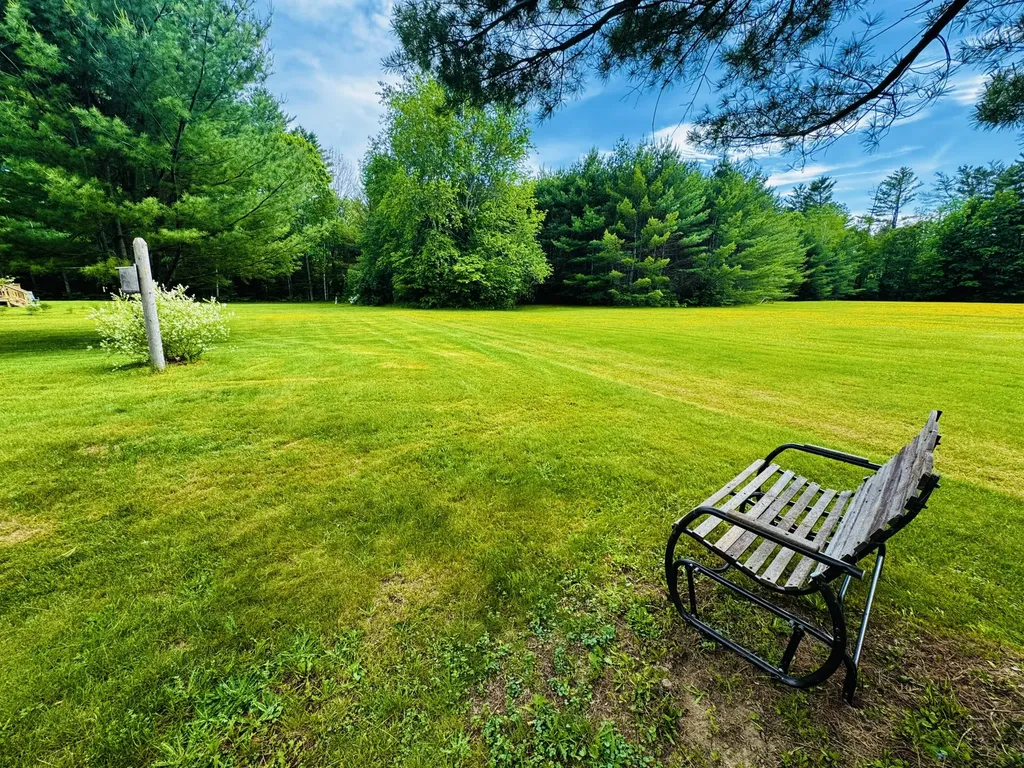 59 Karen Street Palmyra ME 04965
