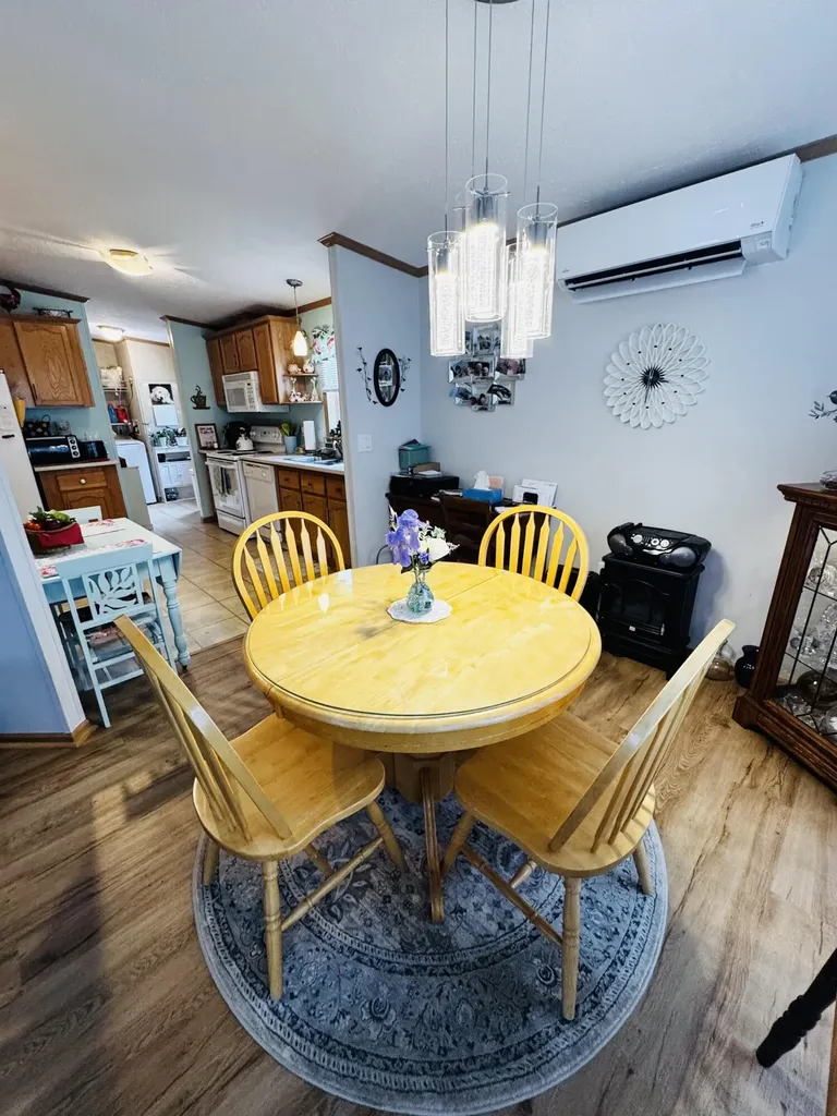 59 Karen Street Palmyra ME 04965