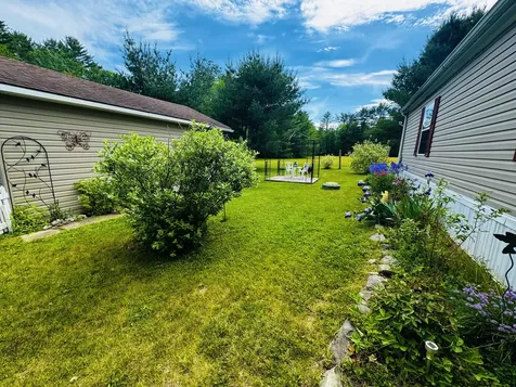 59 Karen Street Palmyra ME 04965