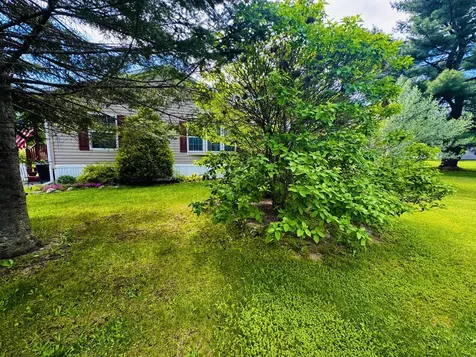 59 Karen Street Palmyra ME 04965